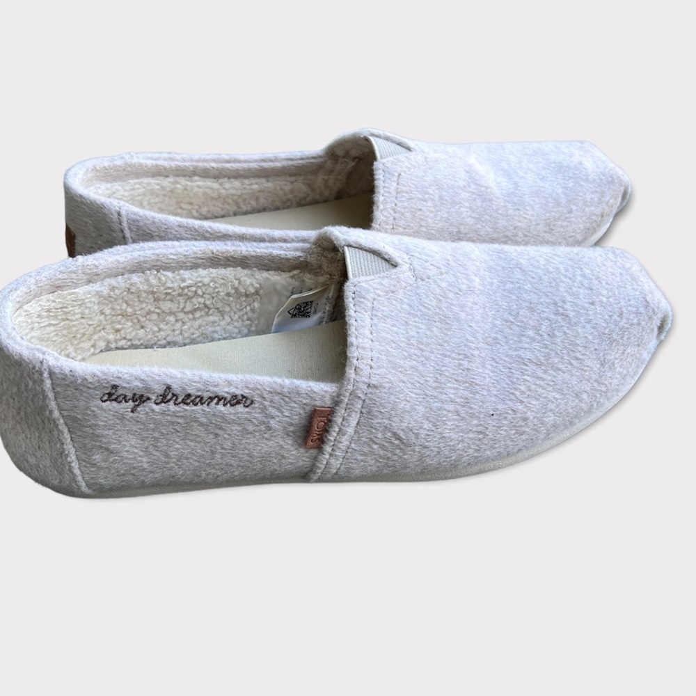 TOMS Oatmeal Melange Daydreamer Heavy Felt with Shearling Size 7